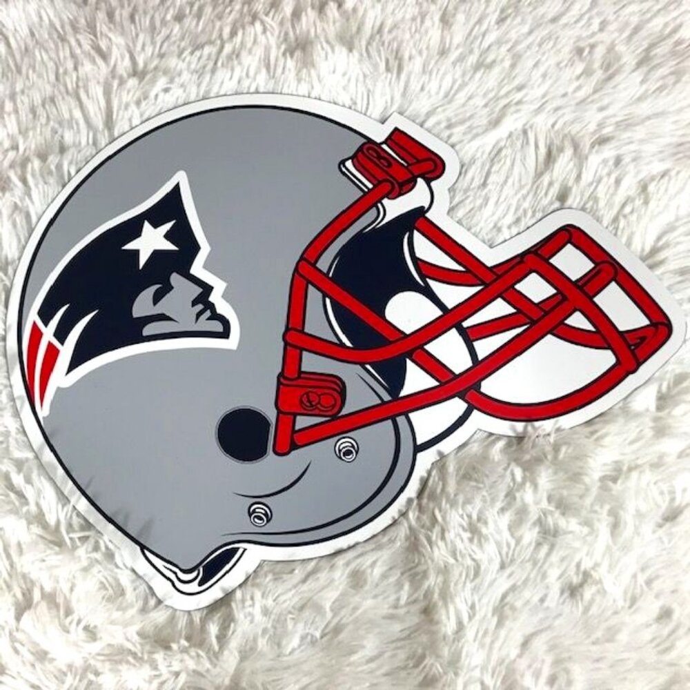 NWOT New England Patriots 11" XL Logo Magnet